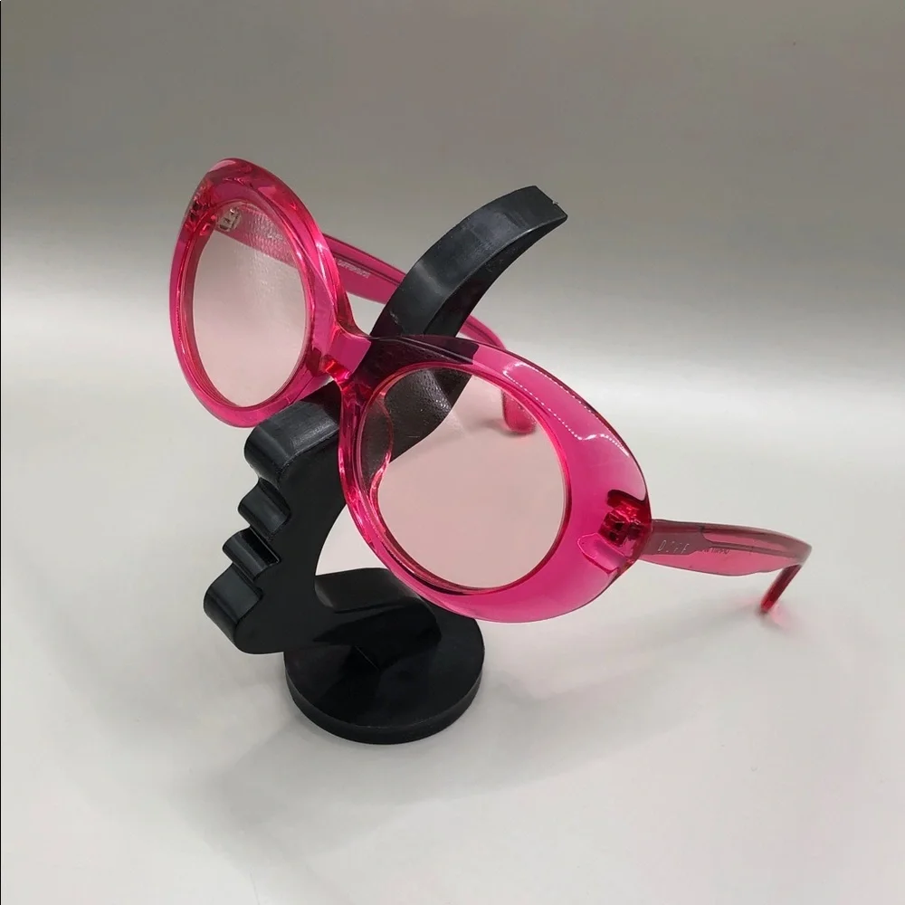 Diff Eyewear Olivia Pink Crystal Sunglasses Oval Trendy